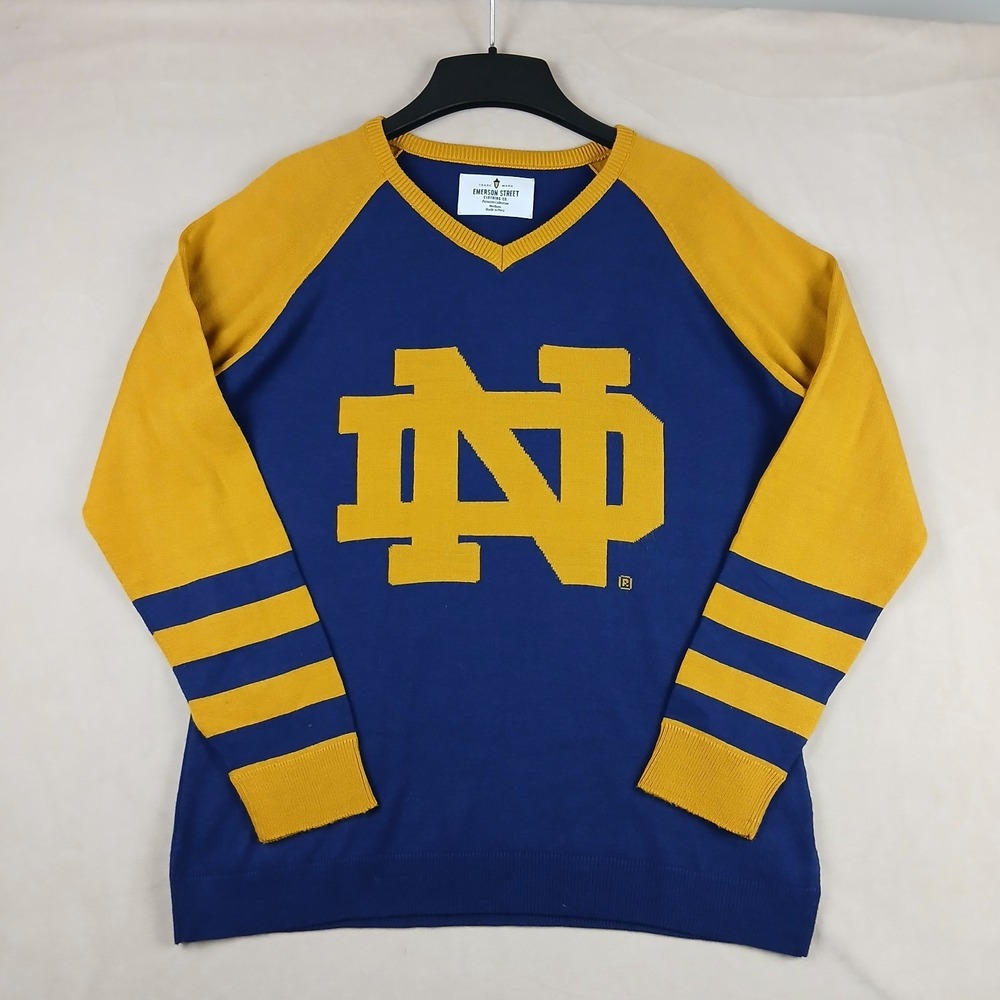 Notre Dame Emerson Medium Mens Sweater Varsity 20x26 **Fits A Small ** Acrylic